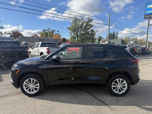 2025 Chevrolet Trailblazer LS