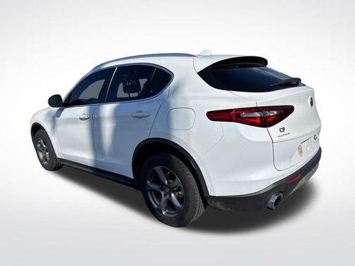 Alfa White 2021 Alfa Romeo Stelvio Base