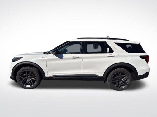 Star White Metallic Tri-Coat 2027 Ford Explorer ST-Line
