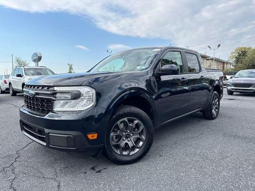 Alto Blue Metallic Tinted Clearcoat 2023 Ford Maverick XLT