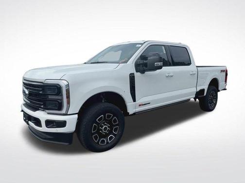 Star White Metallic Tri-Coat 2026 Ford F-250 Platinum