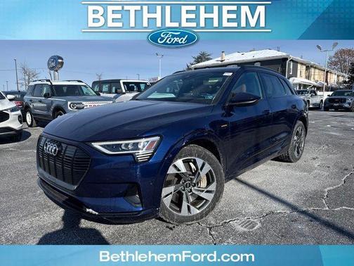 2022 Audi e-tron Premium