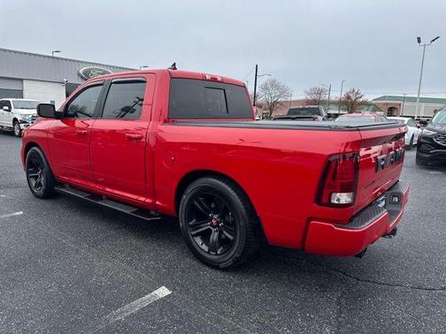 Flame Red Clearcoat 2018 RAM 1500 Night Crew Cab 4x4 5'7' Box