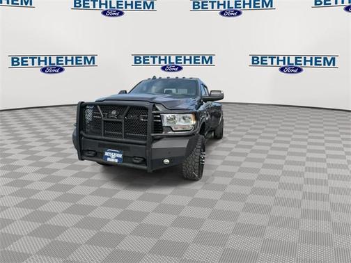 2021 RAM 3500 Big Horn Crew Cab 4x4 8' Box