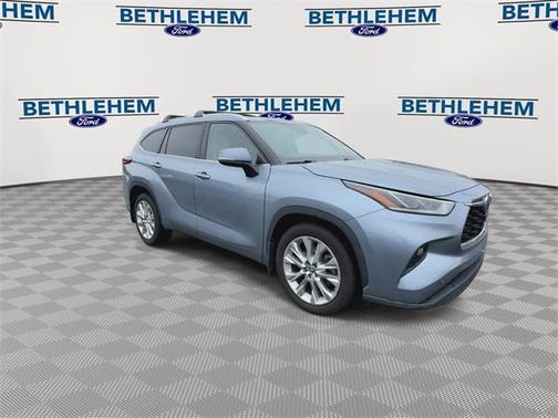 2022 Toyota Highlander Limited