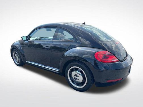 Black 2012 Volkswagen Beetle 2.5L