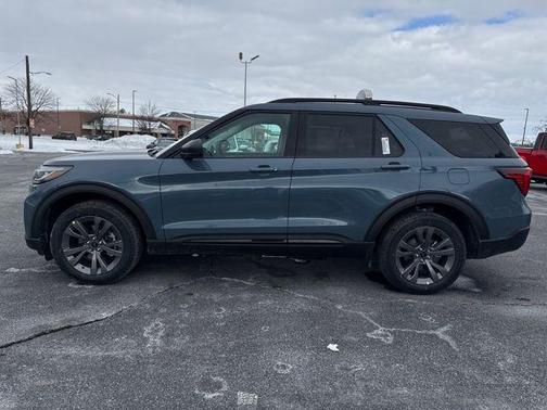 2026 Ford Explorer Active w/200A Pkg