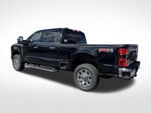 Agate Black Metallic 2026 Ford F-250 Lariat
