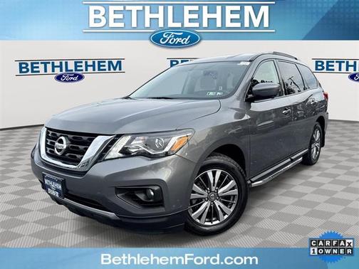 2019 Nissan Pathfinder SL
