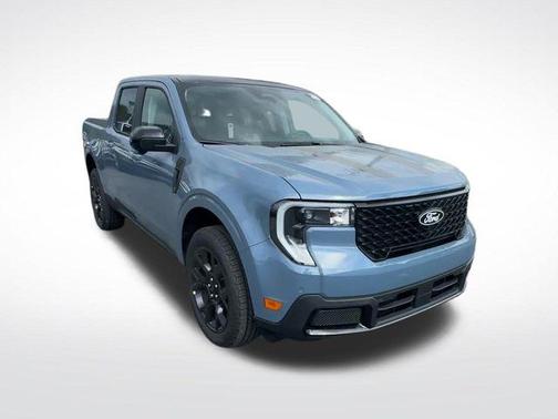 Azure Gray Metallic Tri-Coat 2025 Ford Maverick Lariat