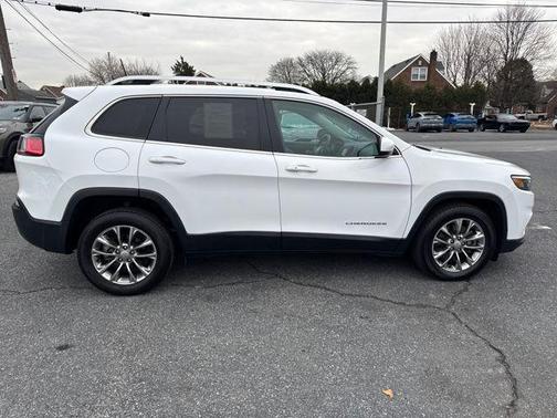 2020 Jeep Cherokee Latitude Plus