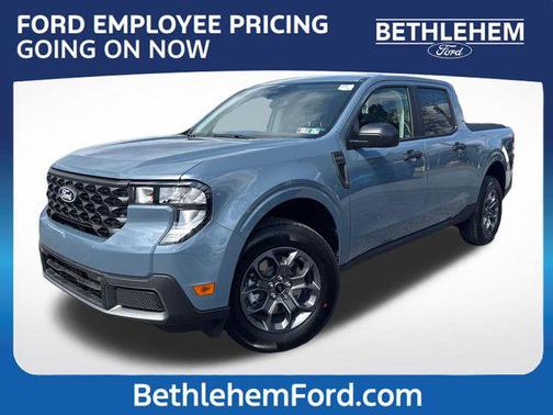 Azure Gray Metallic Tri-Coat 2026 Ford Maverick XLT