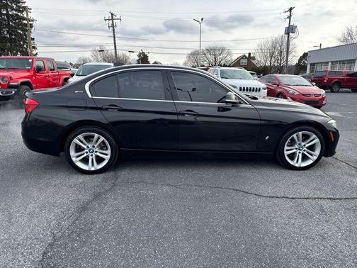 2018 BMW 330e iPerformance