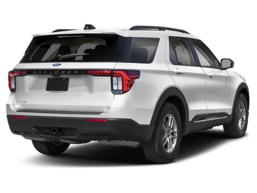 Space White Metallic 2026 Ford Explorer Active