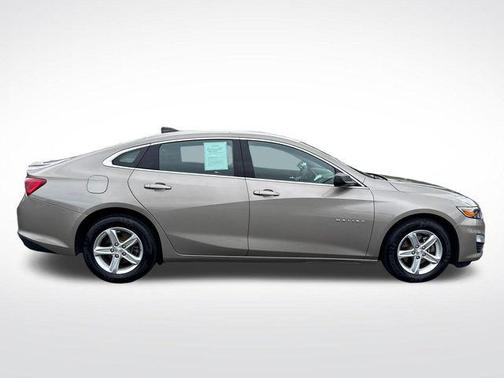 Mineral Gray Metallic 2022 Chevrolet Malibu 1LS