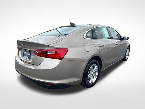 Mineral Gray Metallic 2022 Chevrolet Malibu 1LS