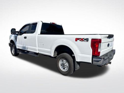 OXFORD WHITE 2019 Ford F-350 XL