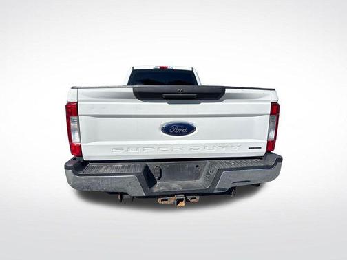 OXFORD WHITE 2019 Ford F-350 XL