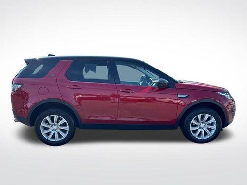 Firenze Red Metallic 2017 Land Rover Discovery Sport SE