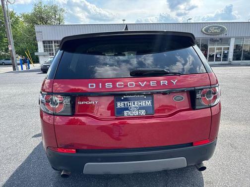 Red 2017 Land Rover Discovery Sport SE