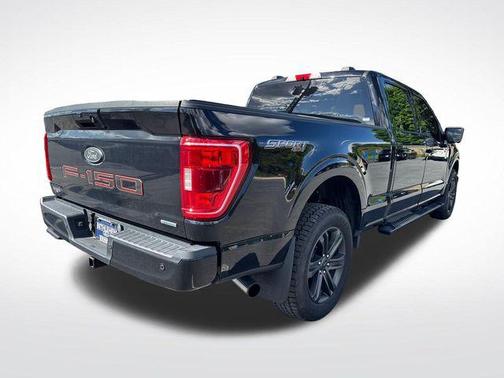 Black 2021 Ford F-150 XLT