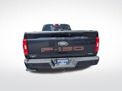 Black 2021 Ford F-150 XLT