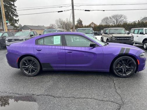 2018 Dodge Charger SXT