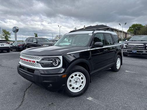 SHADOW BLACK 2025 Ford Bronco Sport Heritage