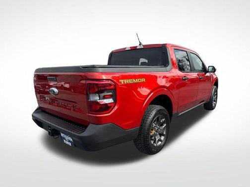 Hot Pepper Red Metallic Tinted Clearcoat 2023 Ford Maverick XLT