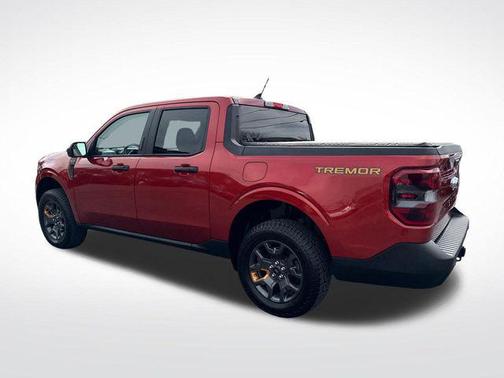 Hot Pepper Red Metallic Tinted Clearcoat 2023 Ford Maverick XLT
