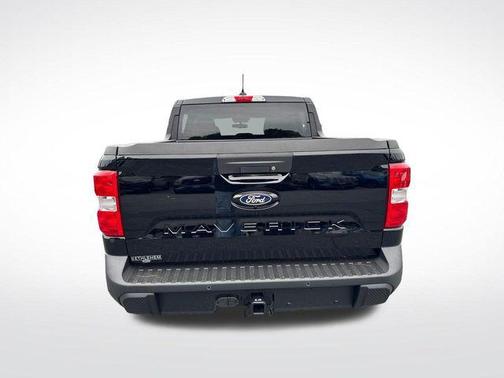 SHADOW BLACK 2026 Ford Maverick XL