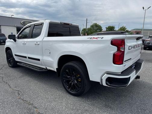 Summit White 2020 Chevrolet Silverado 1500 RST
