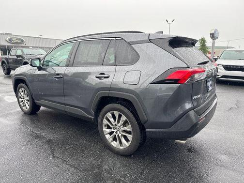 Magnetic Gray Metallic 2021 Toyota RAV4 XLE Premium