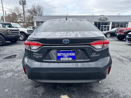 2024 Toyota Corolla Hybrid LE