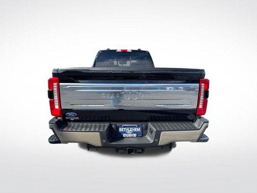 Agate Black Metallic 2026 Ford F-250 King Ranch