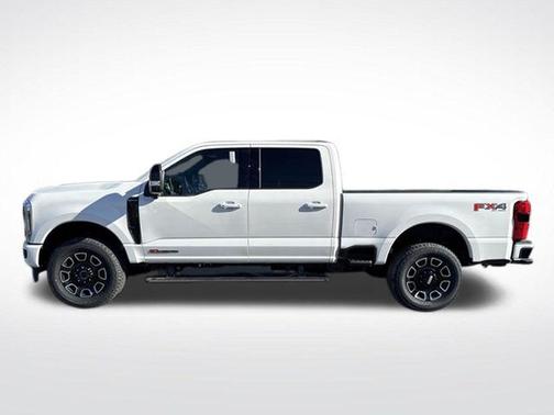 Star White Metallic Tri-Coat 2026 Ford F-350 XL