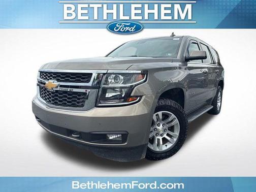 Pepperdust Metallic 2017 Chevrolet Tahoe LT