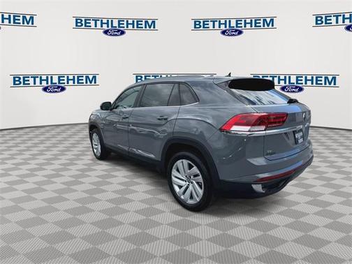 2022 Volkswagen Atlas Cross Sport 2.0T SE w/Technology 4MOTION