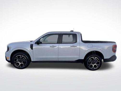 SPACE WHITE METALLIC 2026 Ford Maverick Lariat