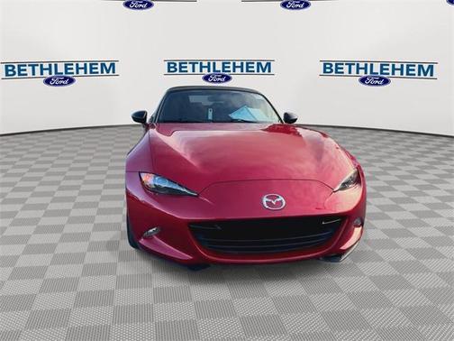 2016 Mazda MX-5 Miata Sport