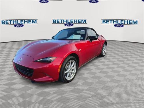2016 Mazda MX-5 Miata Sport