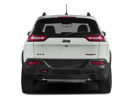 Brilliant Black Crystal Pearlcoat 2016 Jeep Cherokee Trailhawk