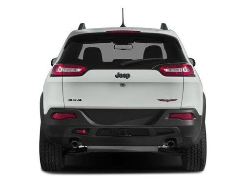 Brilliant Black Crystal Pearlcoat 2016 Jeep Cherokee Trailhawk