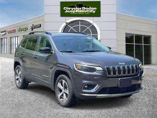 Granite Crystal Clearcoat Metallic 2022 Jeep Cherokee Limited
