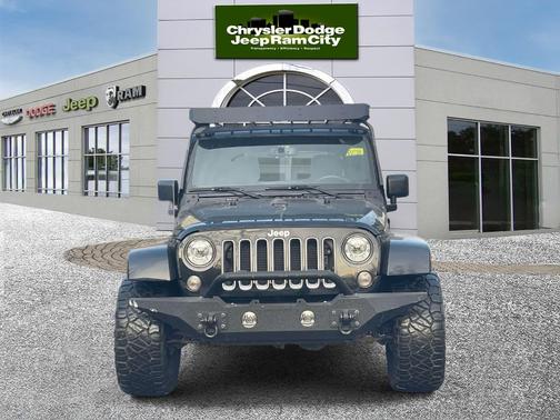 2017 Jeep Wrangler Unlimited Sahara