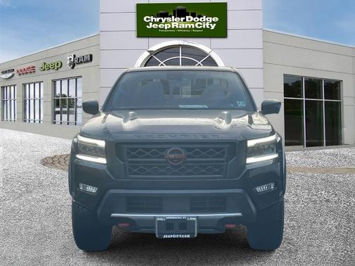2022 Nissan Frontier PRO-4X