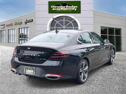 2024 Genesis G70 3.3T Sport Advanced