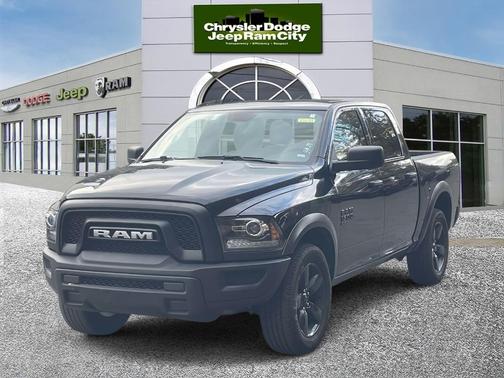 2024 RAM 1500 Classic SLT
