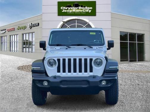 Bright White Clearcoat 2021 Jeep Wrangler Unlimited Sport S