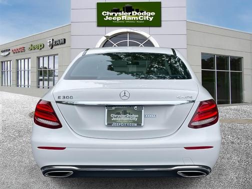 2019 Mercedes-Benz E-Class E 300